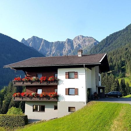 Haus Strieder - Obergail Apartman Liesing Kültér fotó